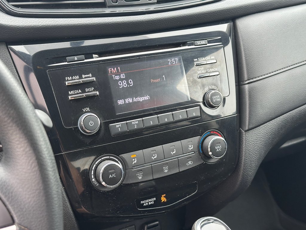 2017 Nissan Rogue S | Cam | USB | Bluetooth | Keyless | Cruise in Saint John, New Brunswick - 45 - w1024h768px