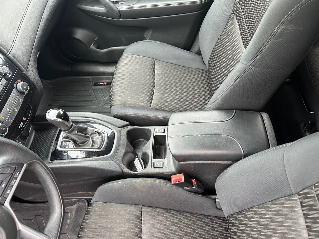 2017 Nissan Rogue S | Cam | USB | Bluetooth | Keyless | Cruise in Saint John, New Brunswick - 22 - w1024h768px