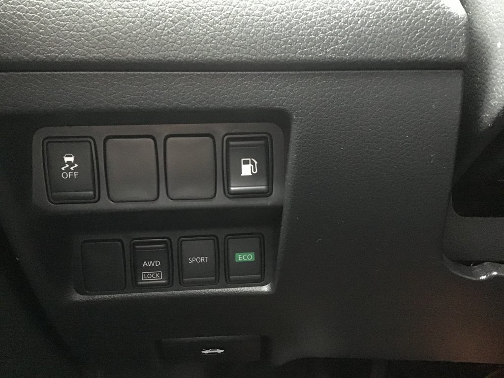 2018 Nissan Rogue SV | AWD | HtdSeats | BackCam |Warranty to 2023 in Saint John, New Brunswick - 22 - w1024h768px