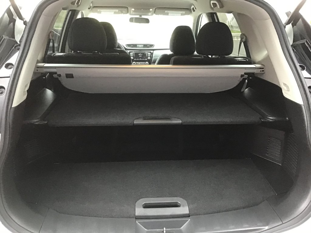 2018 Nissan Rogue SV | AWD | HtdSeats | BackCam |Warranty to 2023 in Saint John, New Brunswick - 13 - w1024h768px