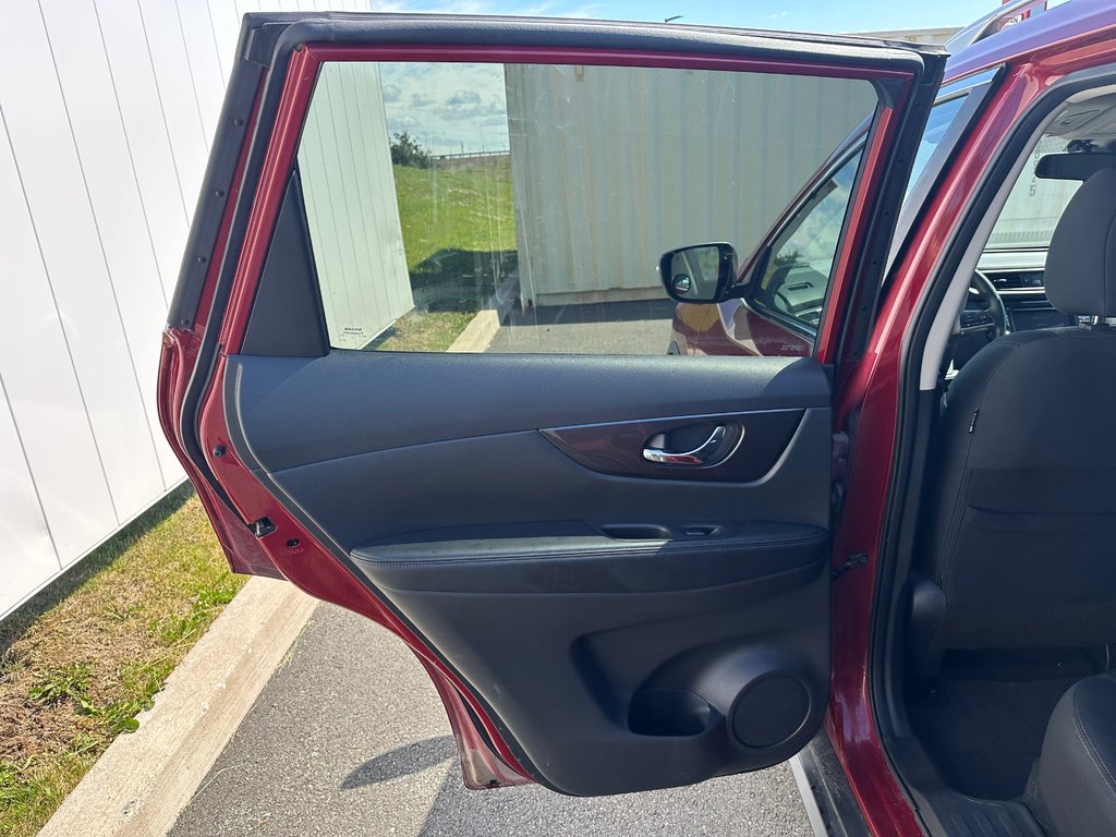2019 Nissan Rogue SV | 360° Cam | USB | HtdSeats | Adp.Cruise in Saint John, New Brunswick - 33 - w1024h768px