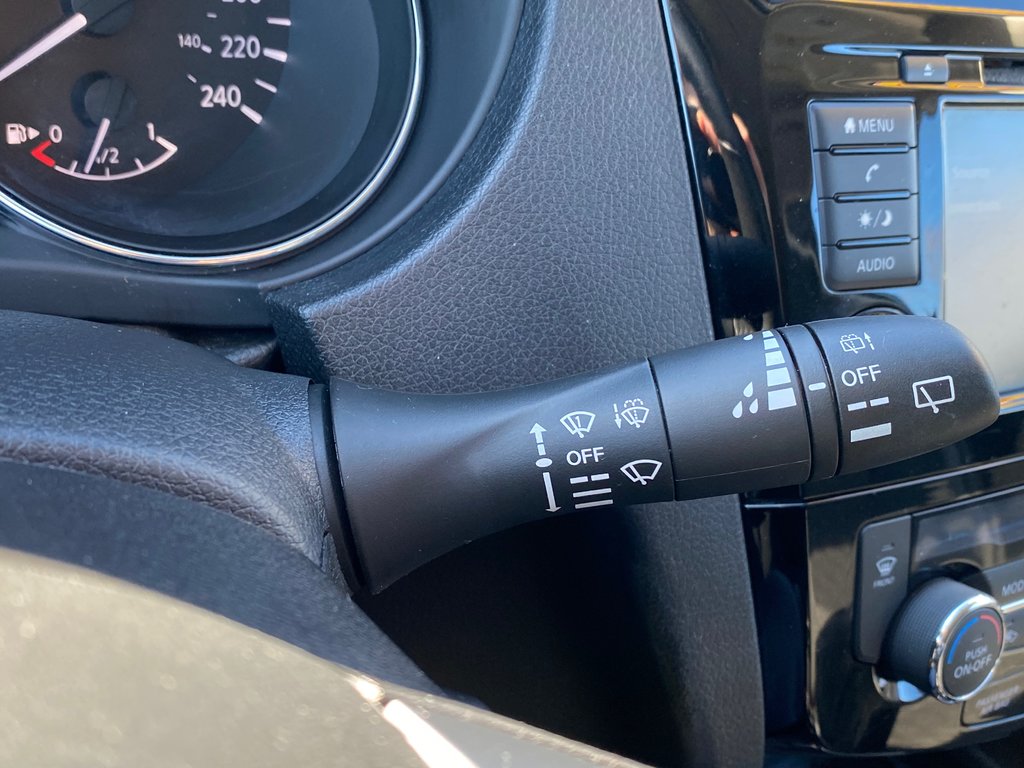 2020 Nissan Rogue in Antigonish, Nova Scotia - 16 - w1024h768px