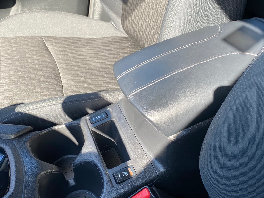 2020 Nissan Rogue in Antigonish, Nova Scotia - 27 - w1024h768px