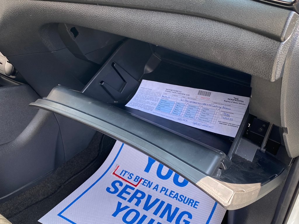 2020 Nissan Rogue SV | Cam | HtdSeats | USB | Keyless | Cruise in Saint John, New Brunswick - 34 - w1024h768px