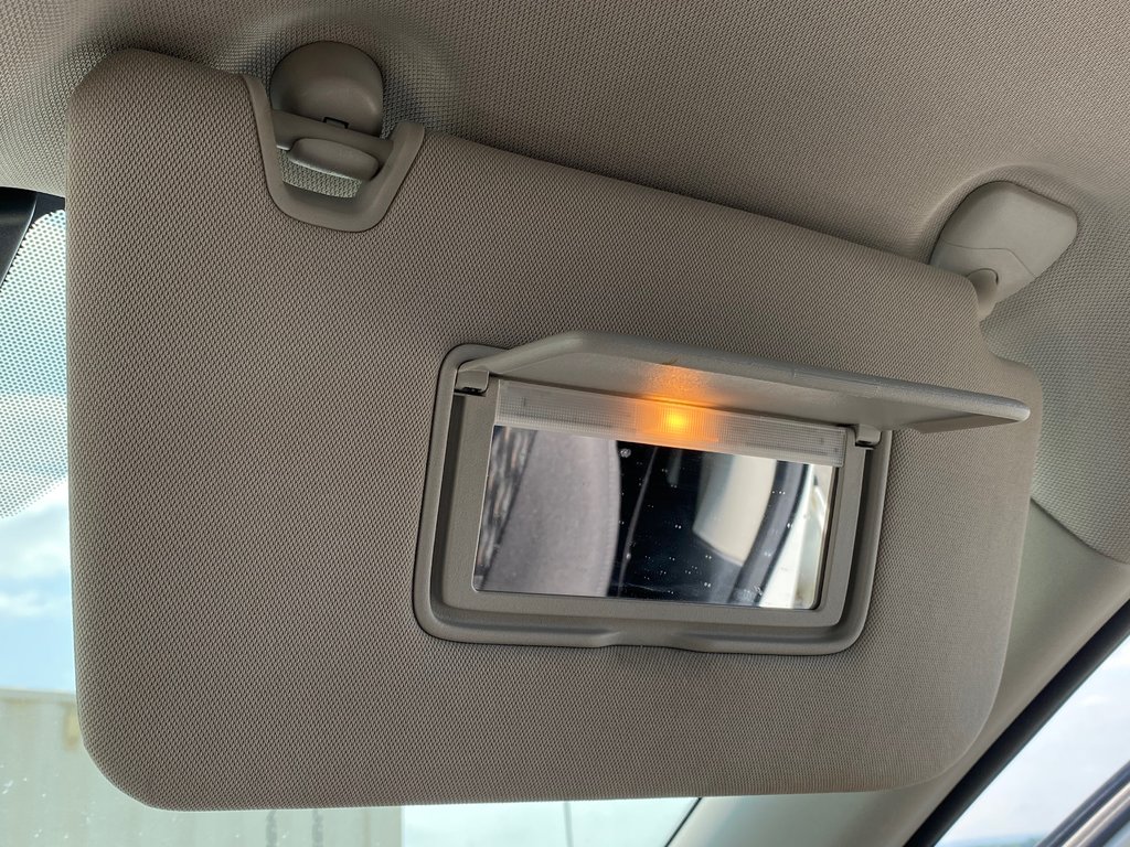 2020 Nissan Rogue SV | Cam | HtdSeats | USB | Keyless | Cruise in Saint John, New Brunswick - 35 - w1024h768px