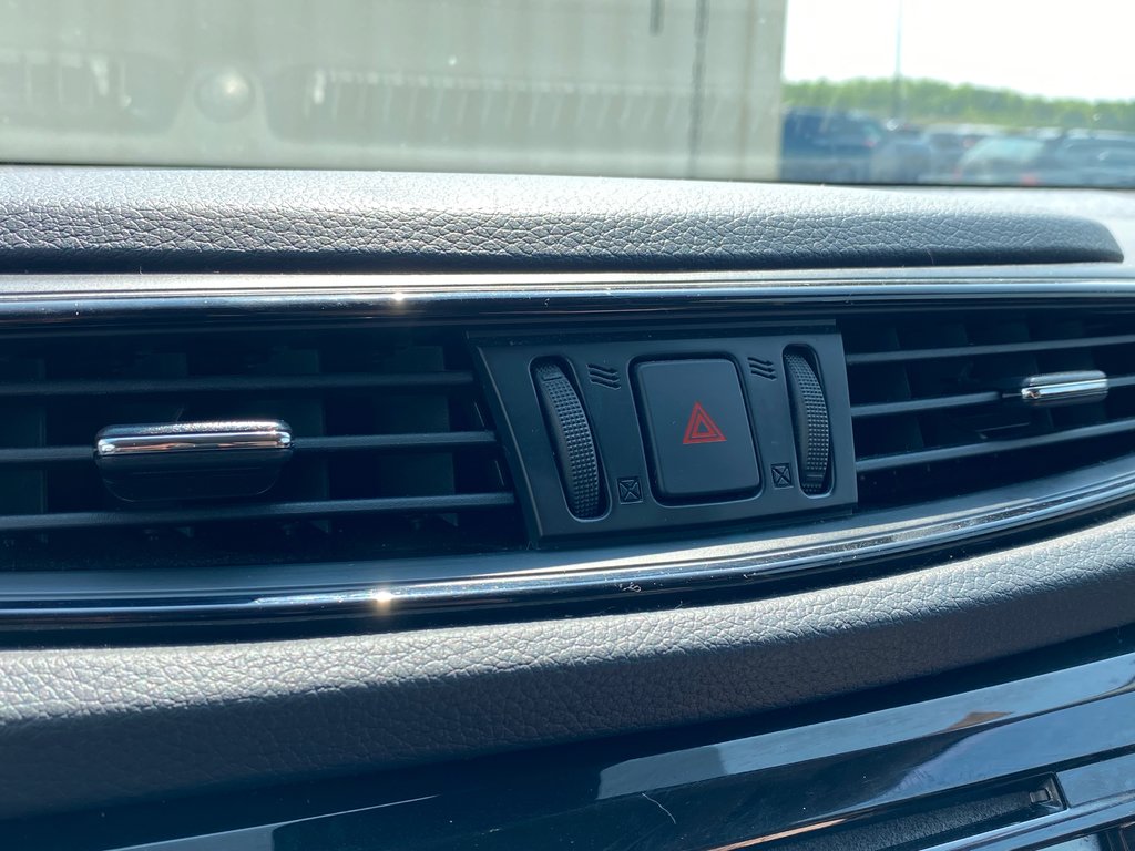 2020 Nissan Rogue SV | Cam | HtdSeats | USB | Keyless | Cruise in Saint John, New Brunswick - 21 - w1024h768px