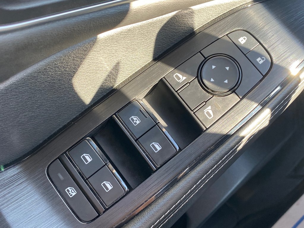2021 Nissan Rogue SV | SunRoof | Cam | USB | HtdWheel | Adp.Cruise in Saint John, New Brunswick - 14 - w1024h768px