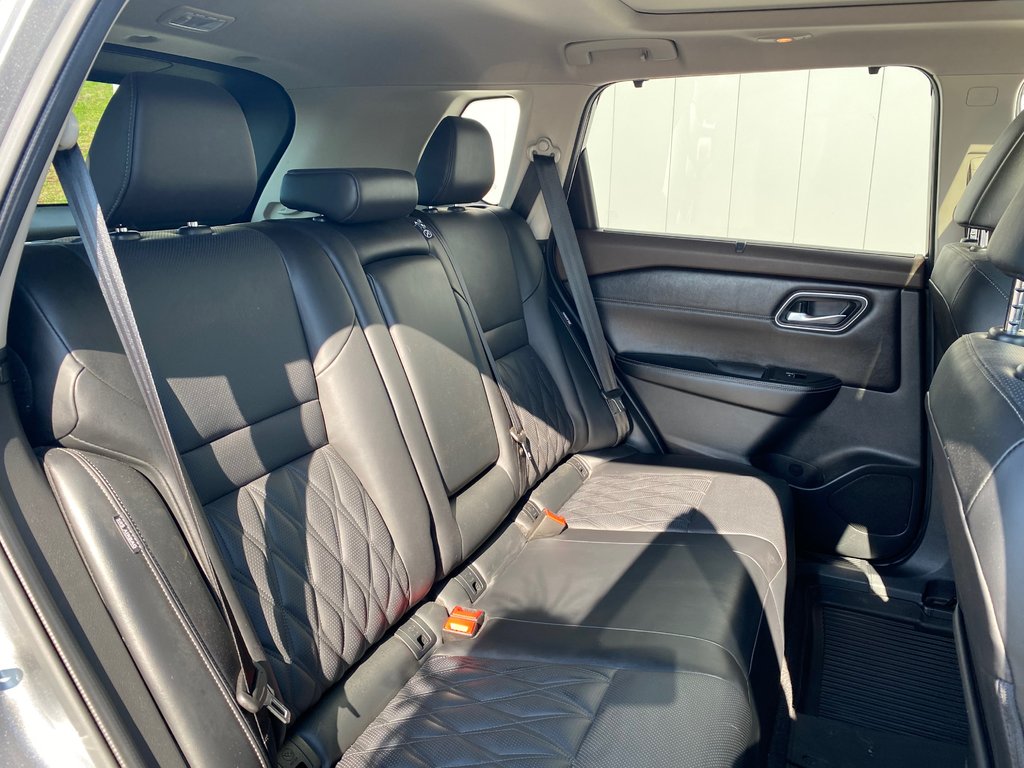 2023 Nissan Rogue Platinum | SunRoof | Leather | Warranty to 2029 in Saint John, New Brunswick - 35 - w1024h768px