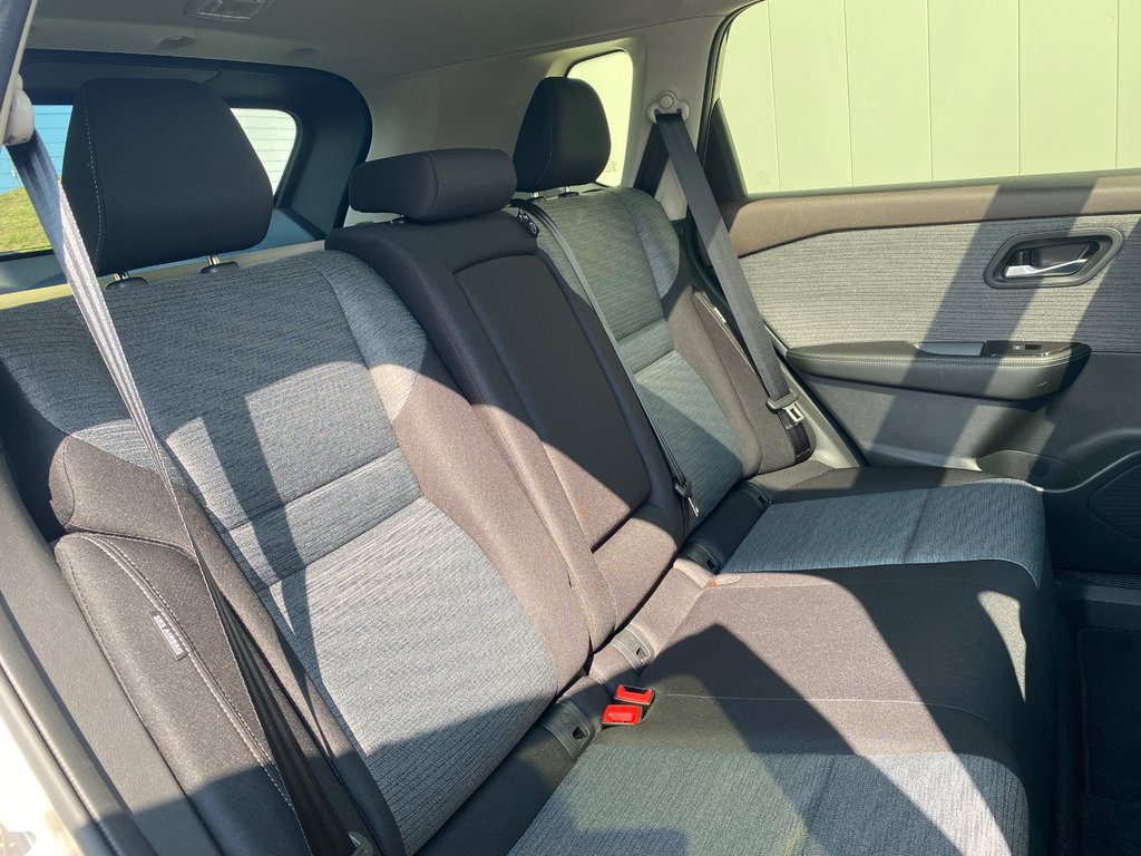 2023 Nissan Rogue in Antigonish, Nova Scotia - 35 - w1024h768px
