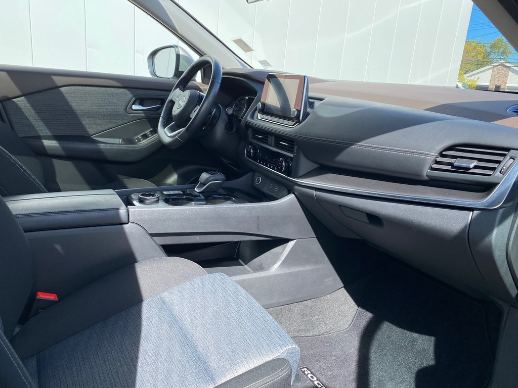 2023 Nissan Rogue SV MOONROOF | Cam | USB | Warranty to 2027 in Saint John, New Brunswick - 32 - w1024h768px