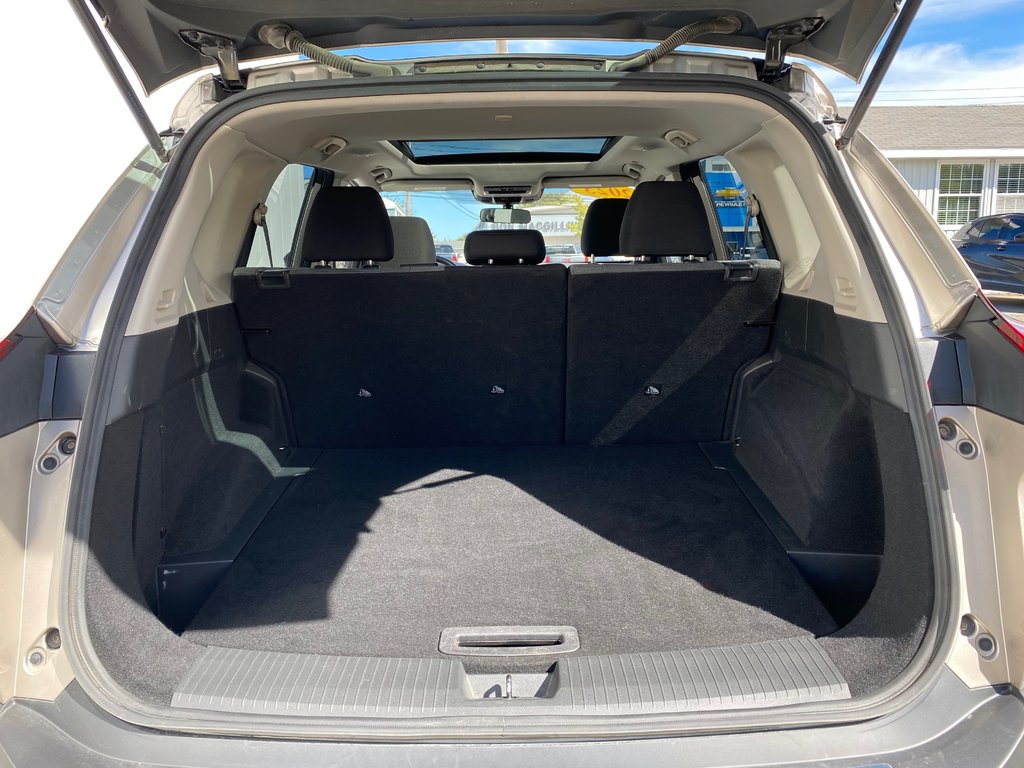 2023 Nissan Rogue SV MOONROOF | Cam | USB | Warranty to 2027 in Saint John, New Brunswick - 44 - w1024h768px