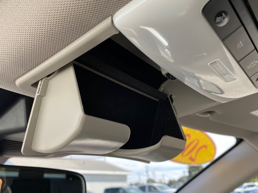 2023 Nissan Rogue SV MOONROOF | Cam | USB | Warranty to 2027 in Saint John, New Brunswick - 30 - w1024h768px