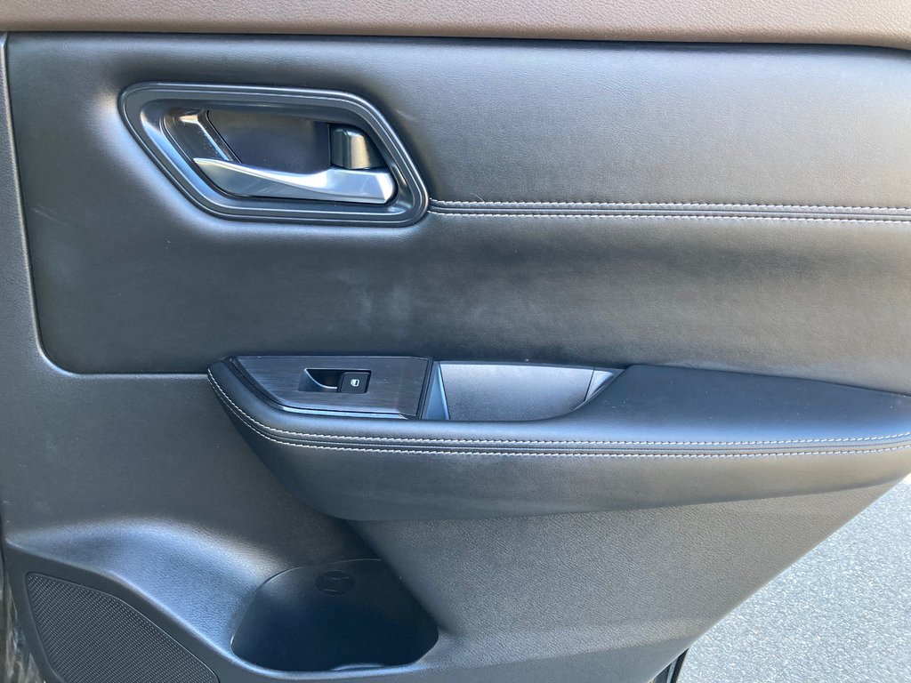 Nissan ROGUE MIDNIGHT | LEATHER | SUNROOF | HTD SEATS 2023 à Saint John, Nouveau-Brunswick - 39 - w1024h768px