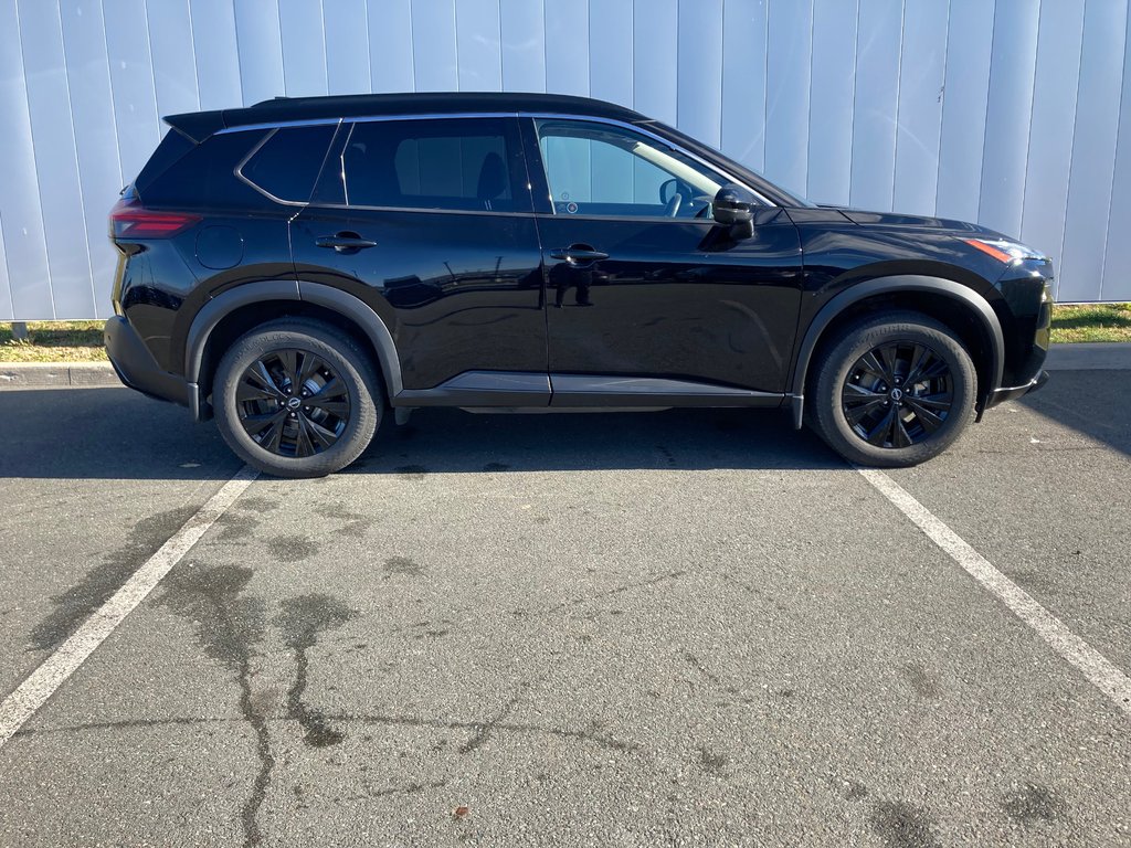 Nissan ROGUE MIDNIGHT | LEATHER | SUNROOF | HTD SEATS 2023 à Saint John, Nouveau-Brunswick - 8 - w1024h768px