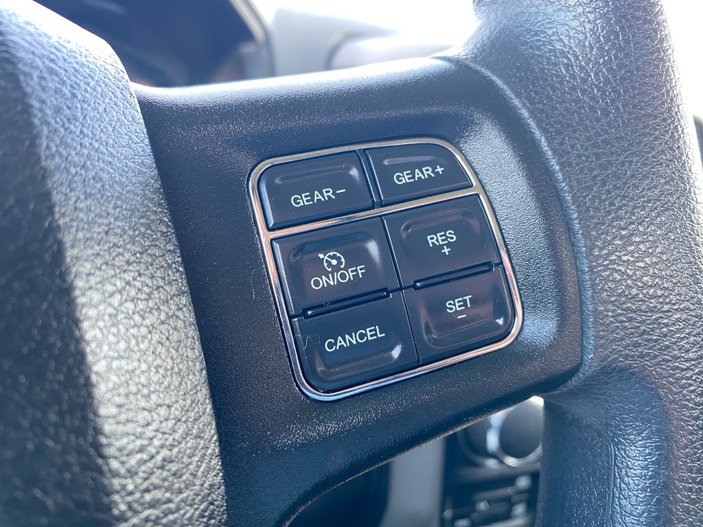 2019 Ram 1500 Classic EXPRESS | Cam | USB | Kelyless | Cruise | in Saint John, New Brunswick - 18 - w1024h768px