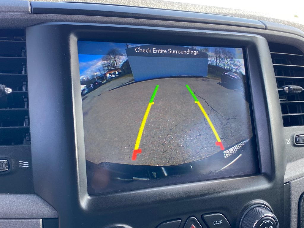 2019 Ram 1500 Classic EXPRESS | Cam | USB | Kelyless | Cruise | in Saint John, New Brunswick - 24 - w1024h768px