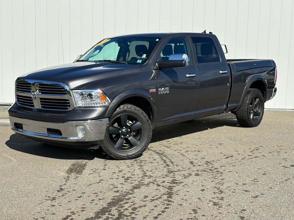 2018  1500 Laramie | Leather | SunRoof | HtdWheel | Cam | USB in Saint John, New Brunswick - 3 - w1024h768px