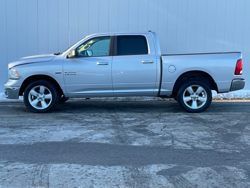 2018 Ram 1500 SLT | Cam | USB | Bluetooth | Keyless | Cruise in Saint John, New Brunswick - 4 - w1024h768px