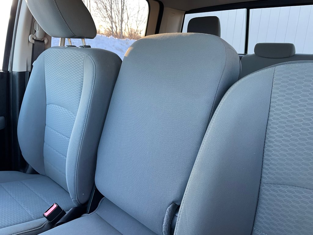 2018 Ram 1500 SLT | Cam | USB | Bluetooth | Keyless | Cruise in Saint John, New Brunswick - 33 - w1024h768px