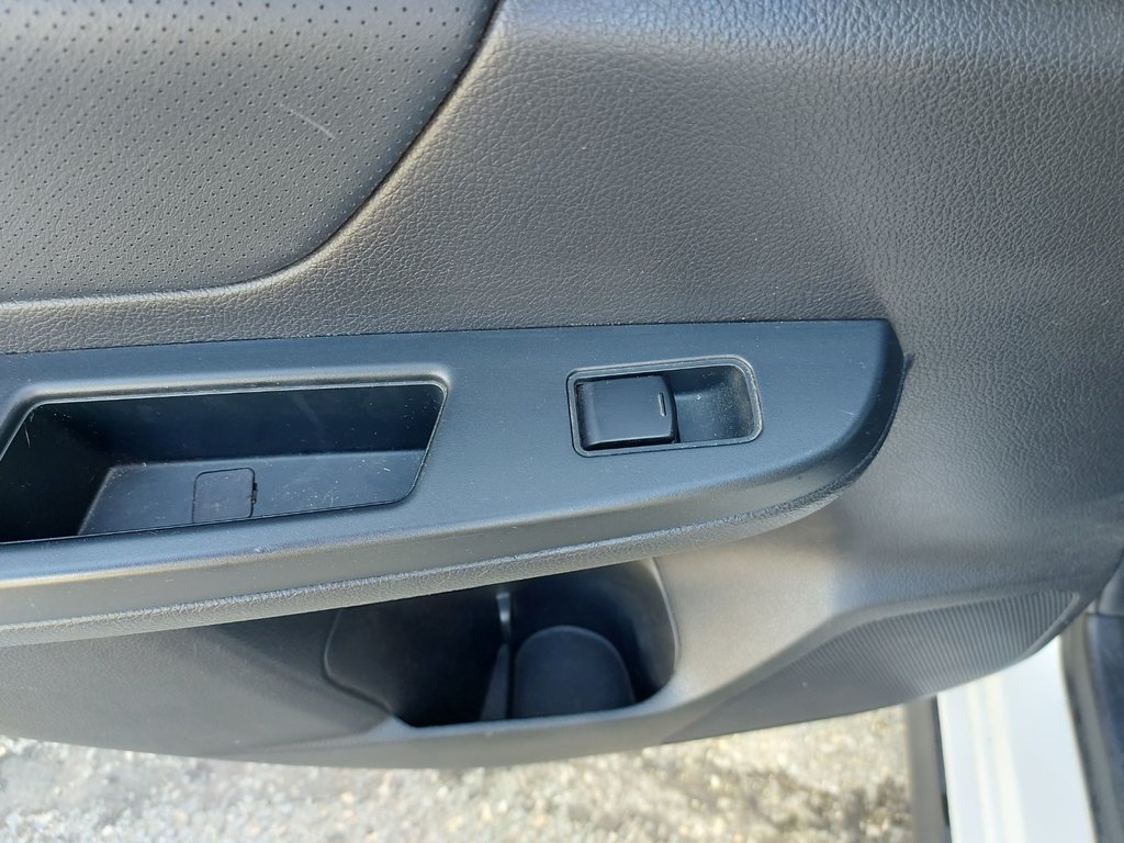 2014 Subaru XV Crosstrek in Antigonish, Nova Scotia - 37 - w1024h768px