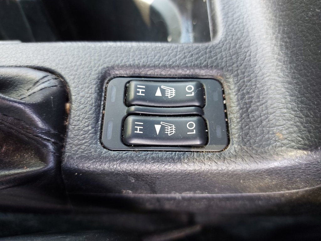 2014 Subaru XV Crosstrek in Antigonish, Nova Scotia - 25 - w1024h768px