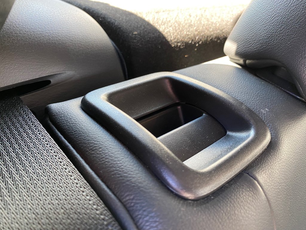 2021 Toyota C-HR XLE PREMIUM | Cam | USB | SafetySense2.5 | HtdMir in Saint John, New Brunswick - 37 - w1024h768px
