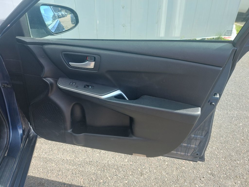 2015 Toyota Camry LE | Cam | Bluetooth | USB | Cruise | Aux in Saint John, New Brunswick - 53 - w1024h768px