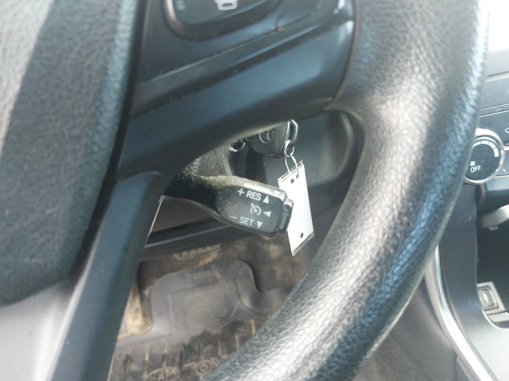 2015 Toyota Camry LE | Cam | Bluetooth | USB | Cruise | Aux in Saint John, New Brunswick - 15 - w1024h768px