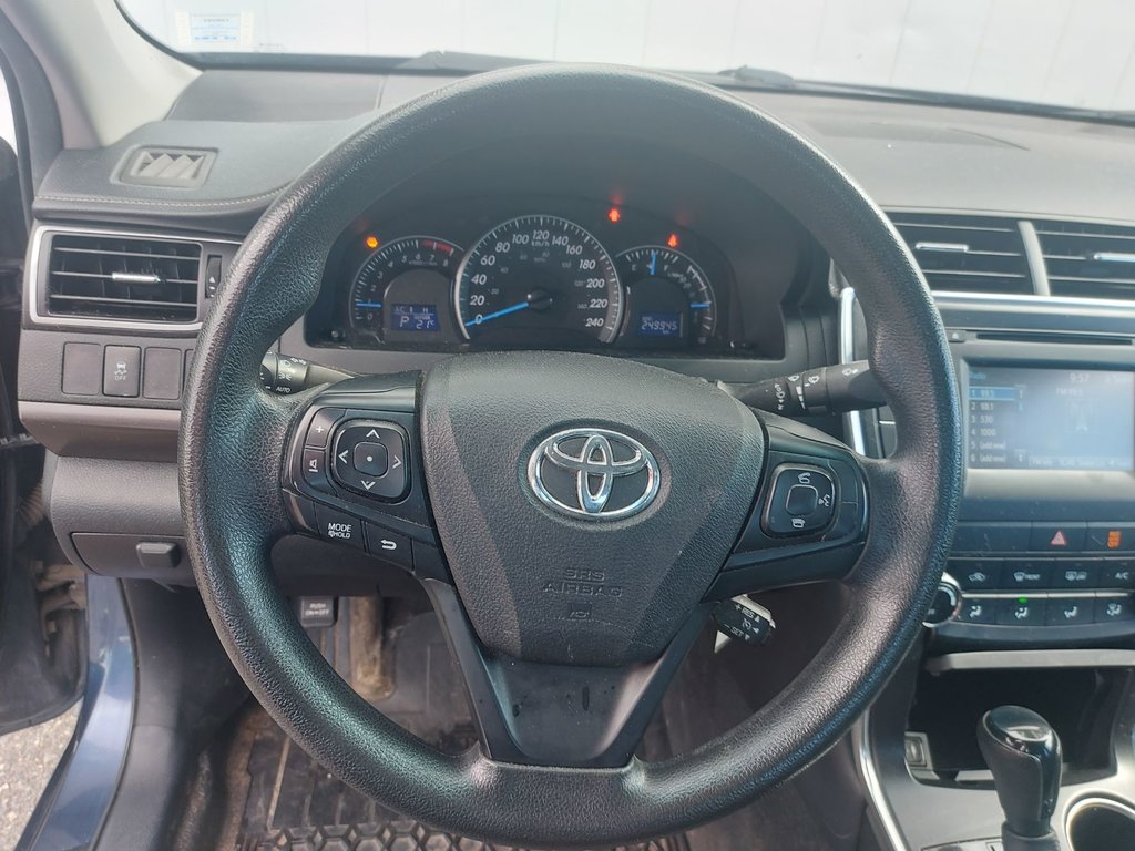 2015 Toyota Camry LE | Cam | Bluetooth | USB | Cruise | Aux in Saint John, New Brunswick - 12 - w1024h768px