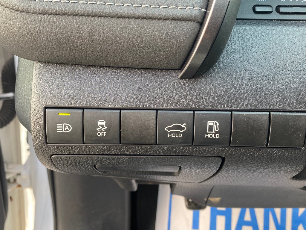 2019 Toyota Camry SE | Cam | USB | Cruise | Lane Assist in Saint John, New Brunswick - 14 - w1024h768px