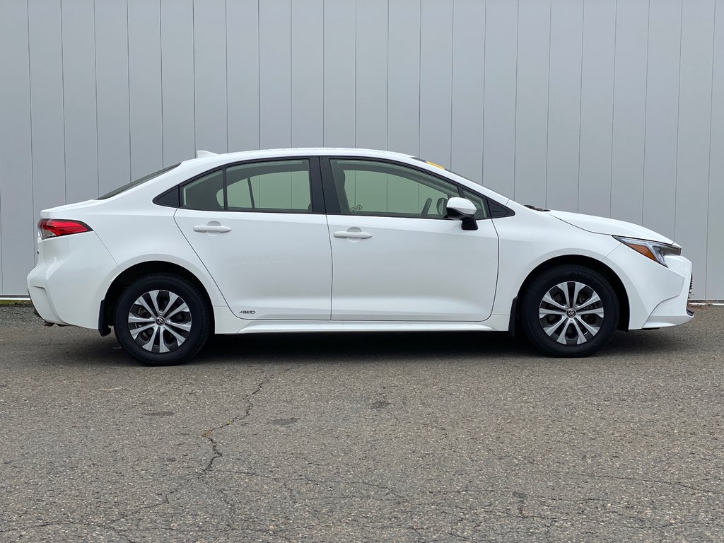 Toyota Corolla HYBRID LE | Cam | USB | HtdSeat | Warranty to 2031 2023 à Saint John, Nouveau-Brunswick - 8 - w1024h768px