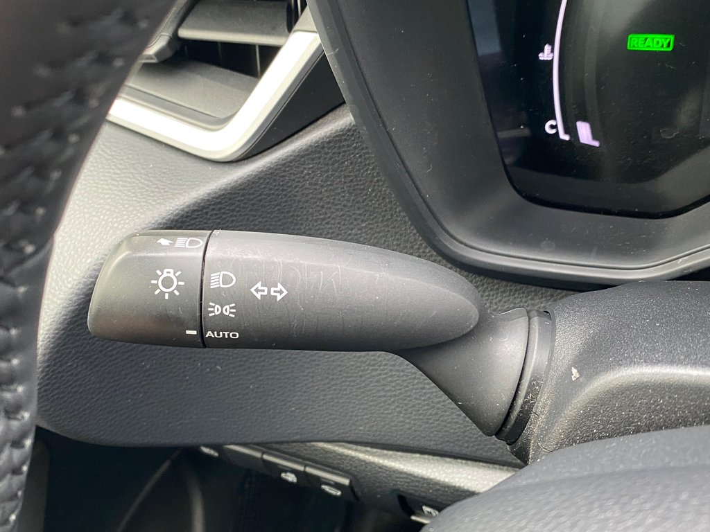 Toyota Corolla HYBRID LE | Cam | USB | HtdSeat | Warranty to 2031 2023 à Saint John, Nouveau-Brunswick - 16 - w1024h768px