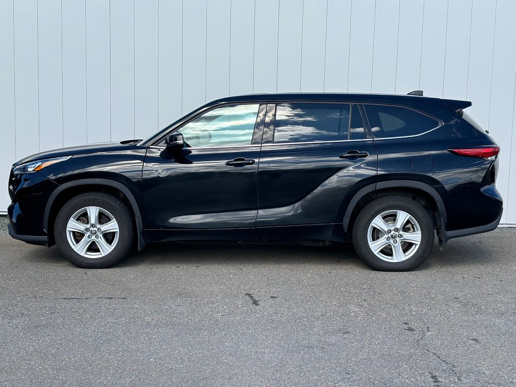 2022 Toyota Highlander in Antigonish, Nova Scotia - 4 - w1024h768px