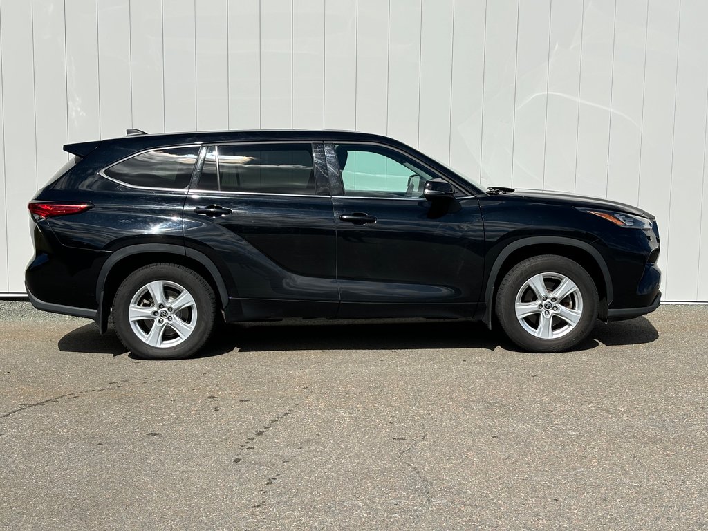 2022 Toyota Highlander in Antigonish, Nova Scotia - 8 - w1024h768px