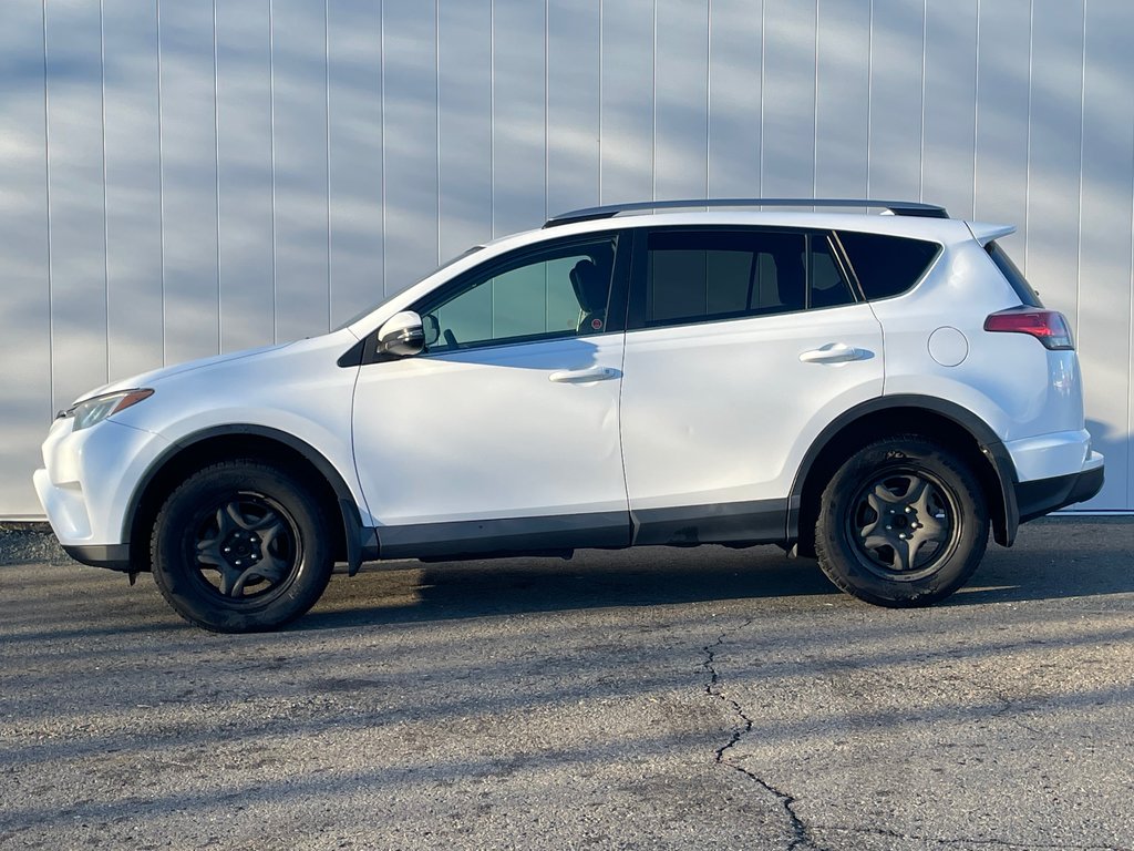 2017 Toyota RAV4 LE | Cam | USB | HtdSeats | Bluetooth | Keyless in Saint John, New Brunswick - 4 - w1024h768px