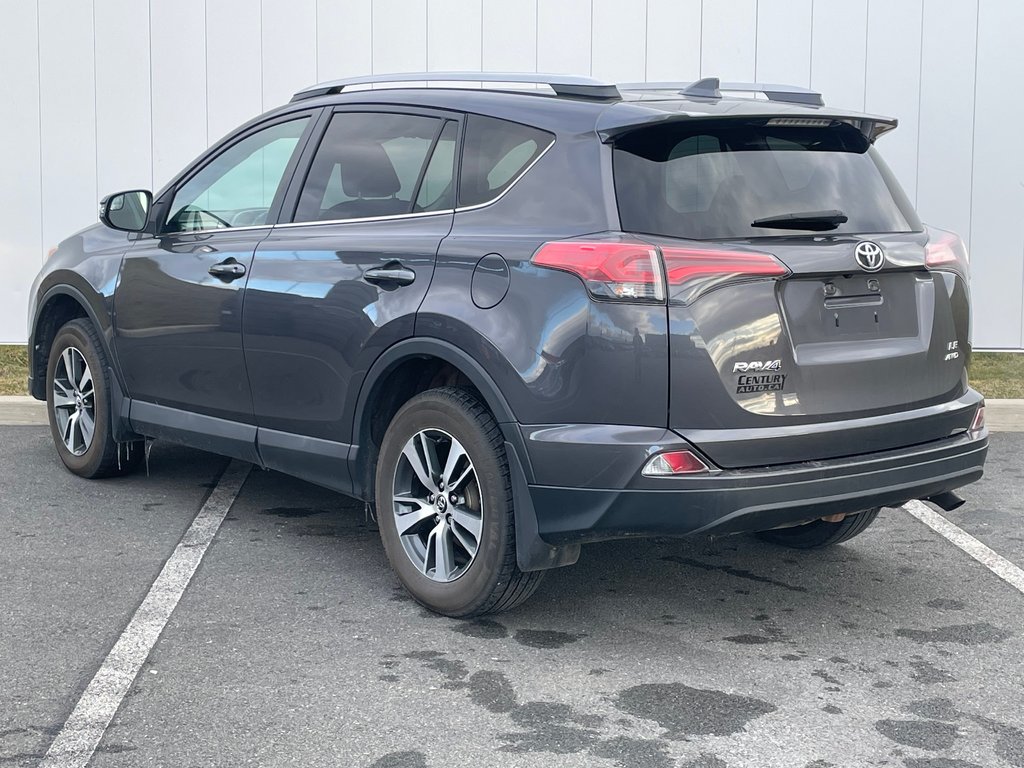 2018 Toyota RAV4 in Antigonish, Nova Scotia - 5 - w1024h768px