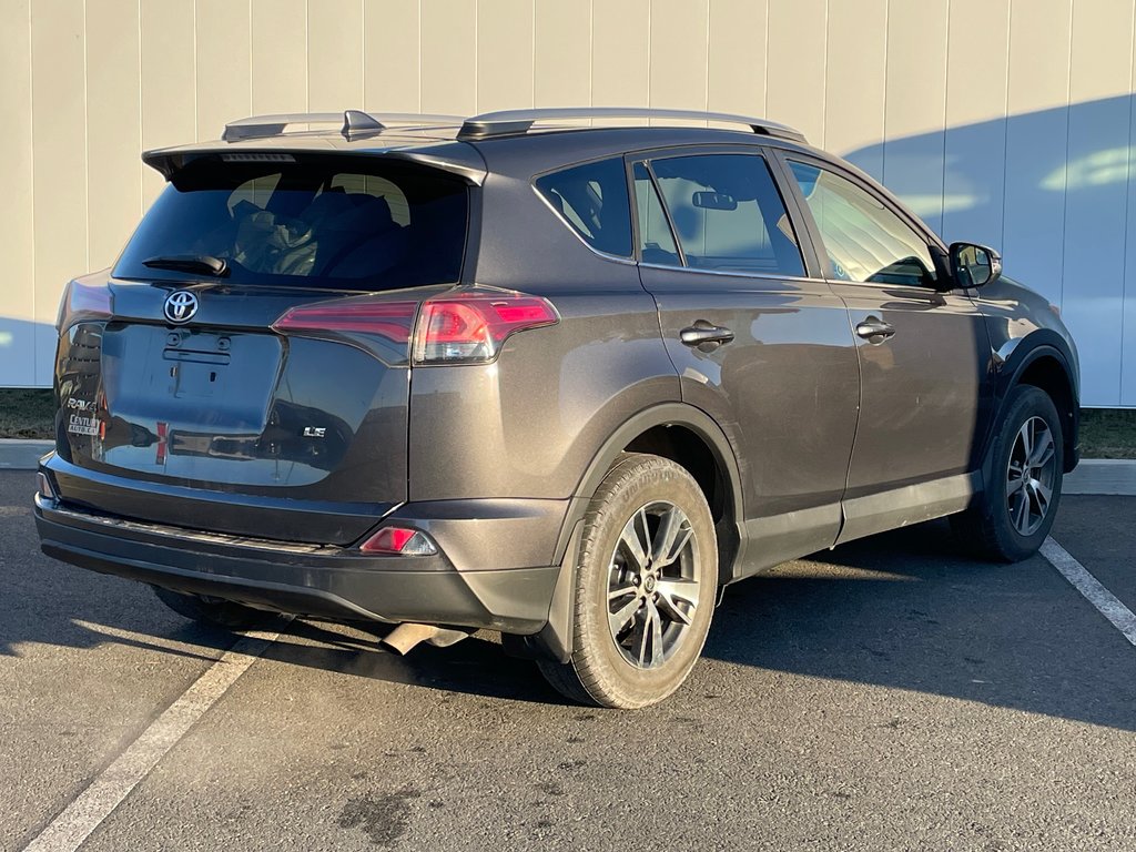 2018 Toyota RAV4 in Antigonish, Nova Scotia - 7 - w1024h768px