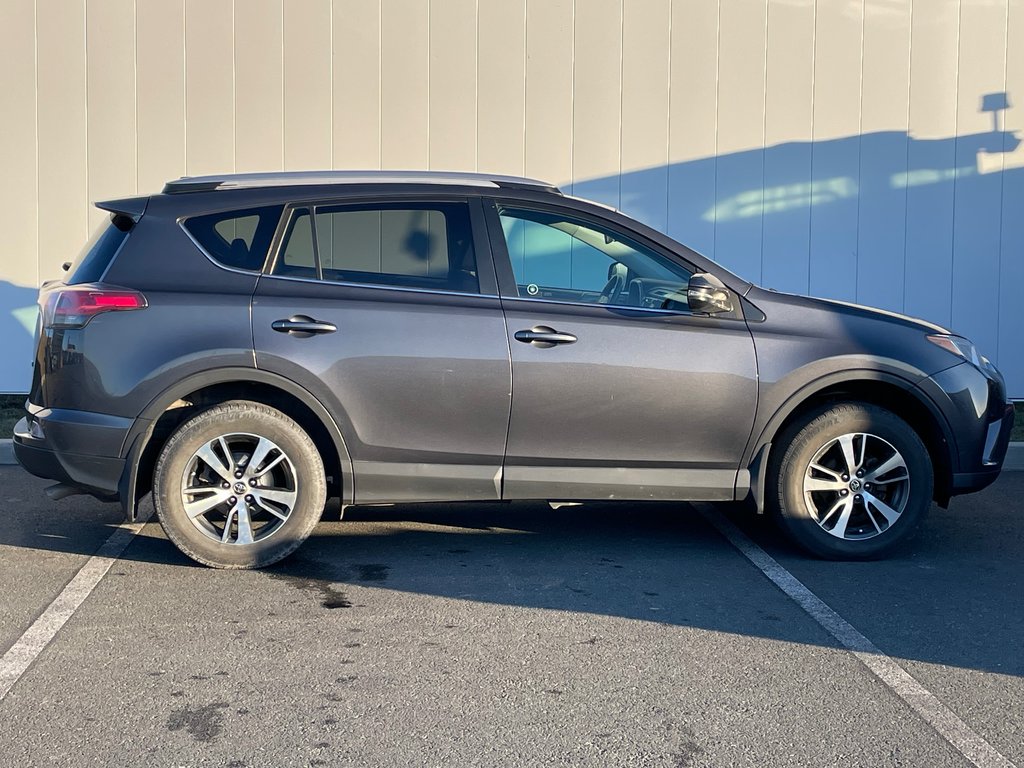 2018 Toyota RAV4 in Antigonish, Nova Scotia - 8 - w1024h768px