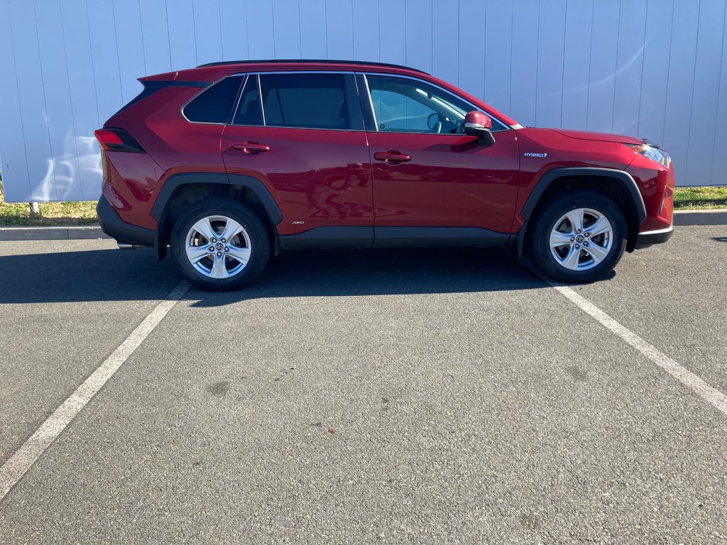 2020 Toyota RAV4 HYBRID LE | Cam | USB | Warranty to 2028 in Saint John, New Brunswick - 8 - w1024h768px