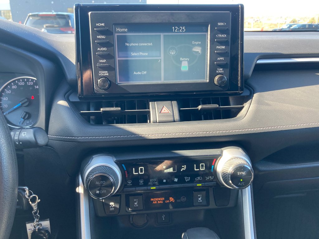 2020 Toyota RAV4 HYBRID LE | Cam | USB | Warranty to 2028 in Saint John, New Brunswick - 23 - w1024h768px