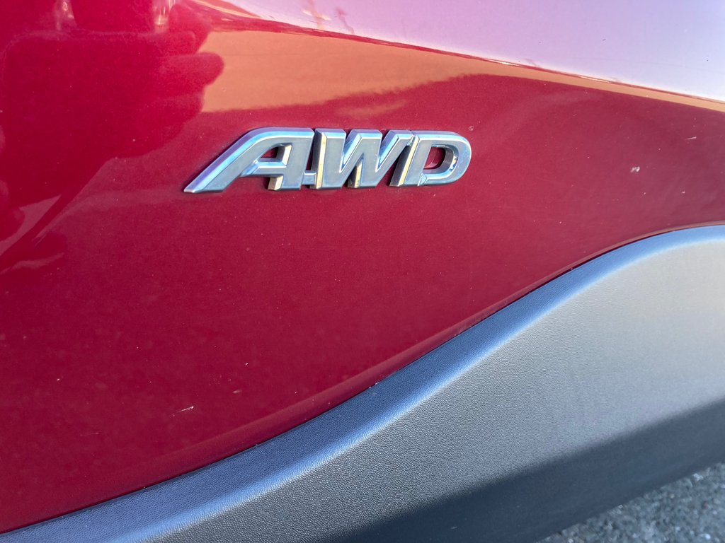 2020 Toyota RAV4 HYBRID LE | Cam | USB | Warranty to 2028 in Saint John, New Brunswick - 40 - w1024h768px