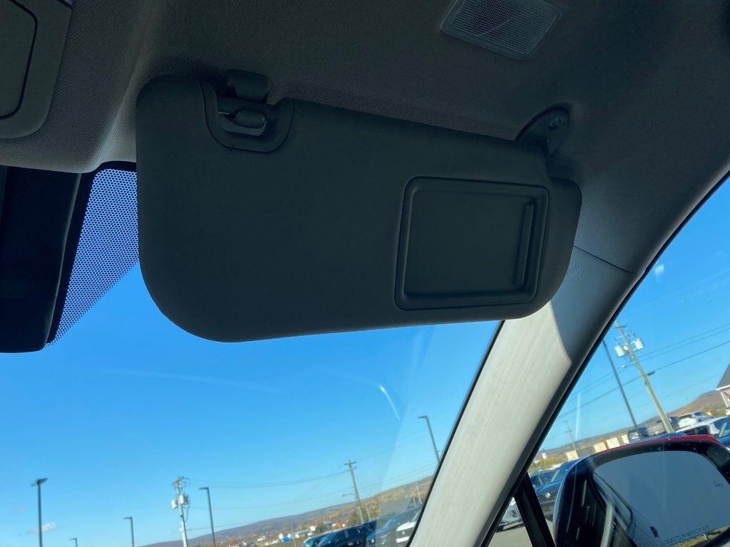 2020 Toyota RAV4 HYBRID LE | Cam | USB | Warranty to 2028 in Saint John, New Brunswick - 22 - w1024h768px