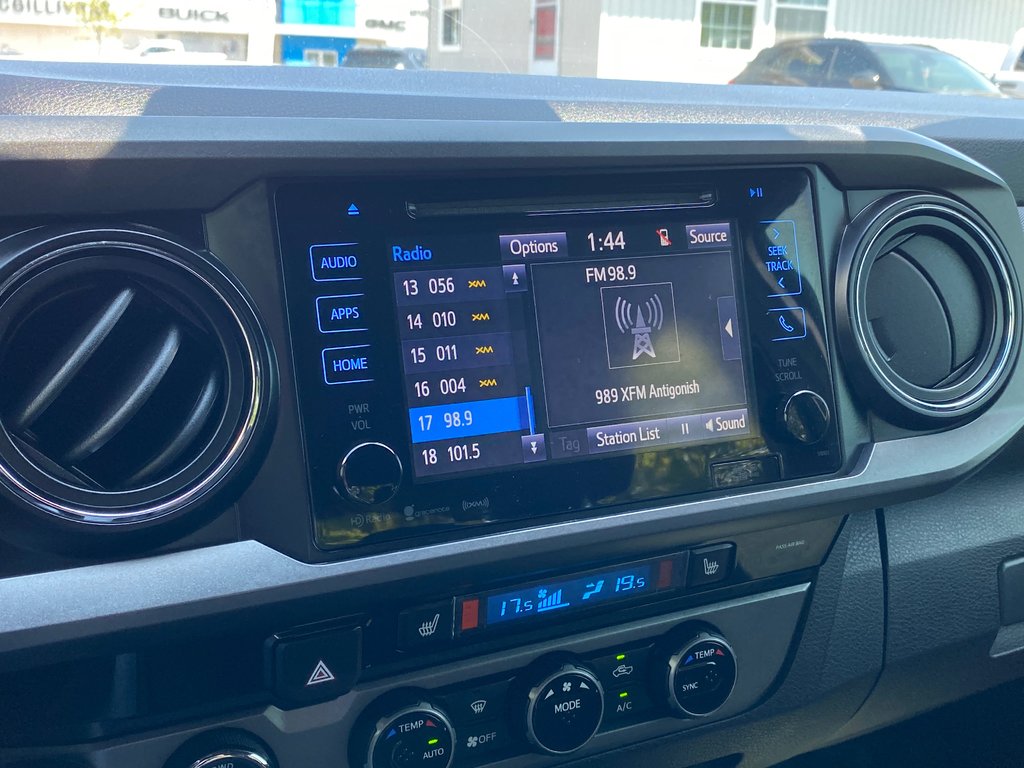 2018 Toyota Tacoma in Antigonish, Nova Scotia - 18 - w1024h768px