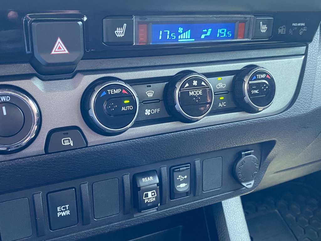 2018 Toyota Tacoma in Antigonish, Nova Scotia - 21 - w1024h768px