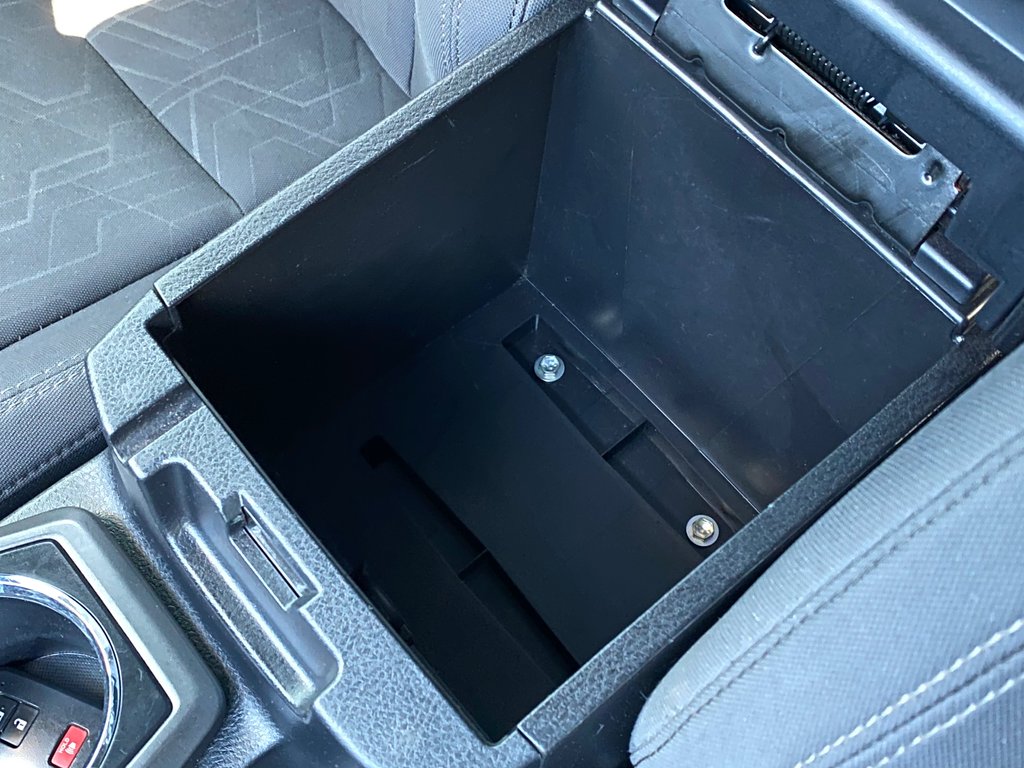 2018 Toyota Tacoma in Antigonish, Nova Scotia - 26 - w1024h768px