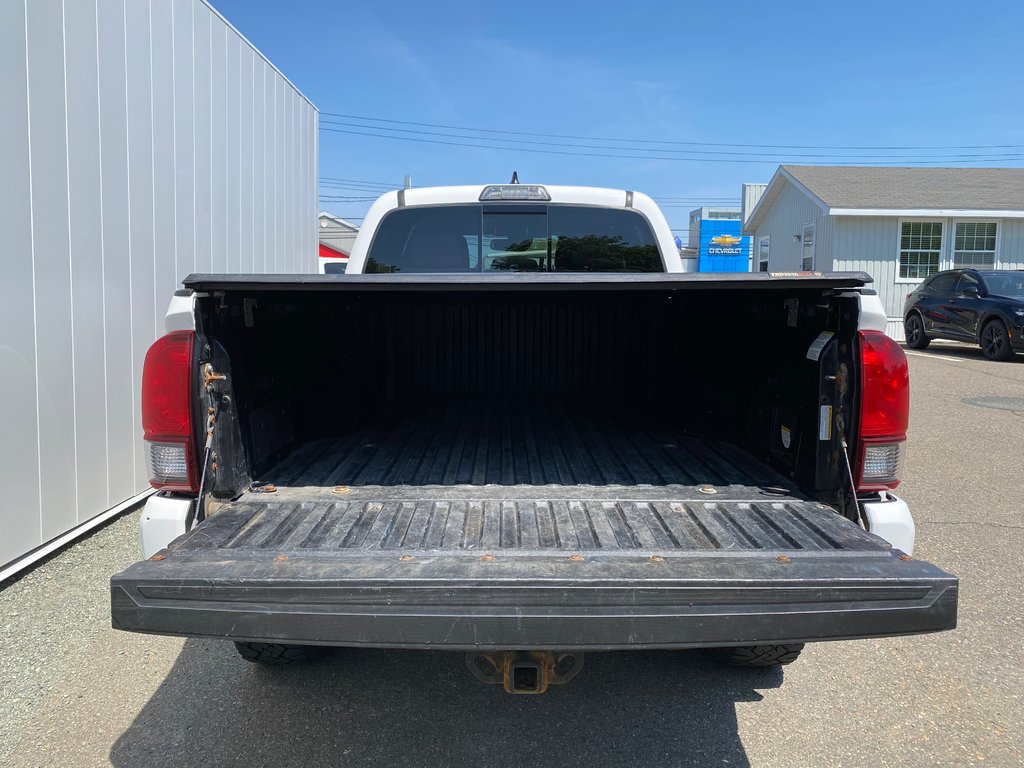 2018 Toyota Tacoma in Antigonish, Nova Scotia - 41 - w1024h768px