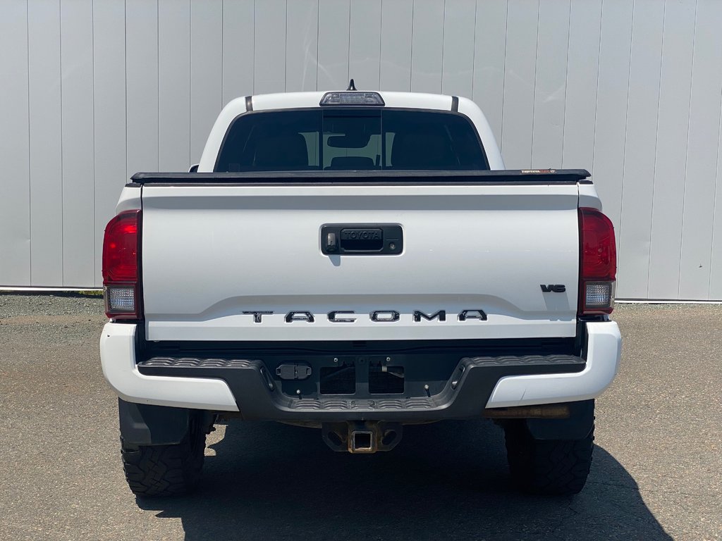 2018 Toyota Tacoma in Antigonish, Nova Scotia - 6 - w1024h768px