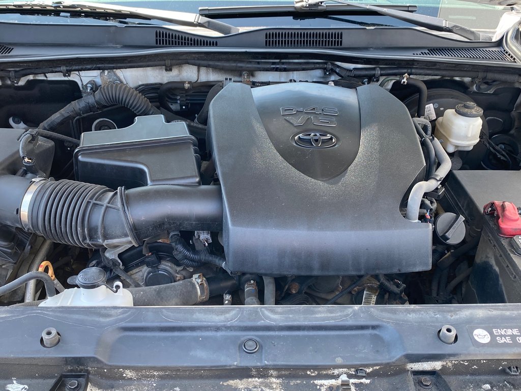 2018 Toyota Tacoma in Antigonish, Nova Scotia - 9 - w1024h768px