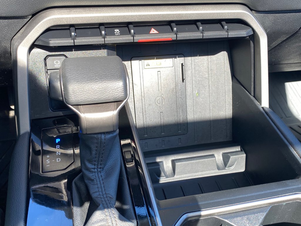 2023 Toyota Tundra LIMITED | Cam | USB | AdpCruise | Warranty to 2028 in Saint John, New Brunswick - 26 - w1024h768px