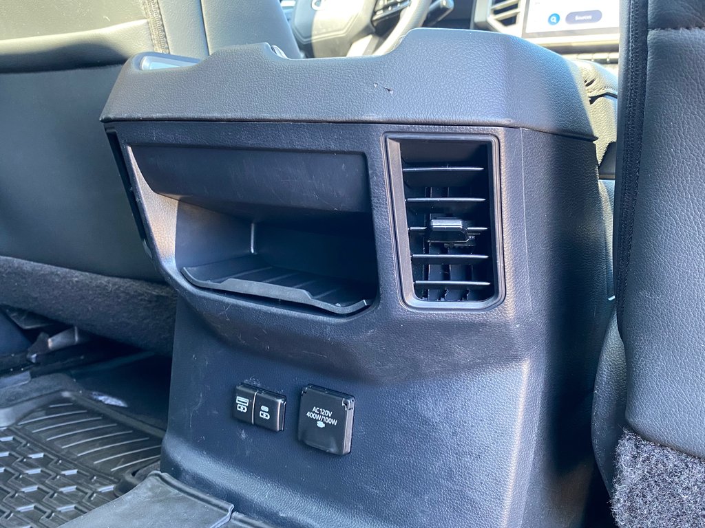 2023 Toyota Tundra LIMITED | Cam | USB | AdpCruise | Warranty to 2028 in Saint John, New Brunswick - 39 - w1024h768px